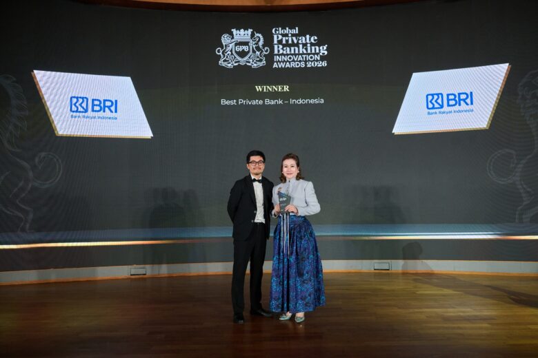 Transformasi Wealth Management Berbuah Prestasi, BRI Raih Best Private Bank di Indonesia Versi Global Private Banker Transformasi Wealth Management Berbuah Prestasi, BRI Raih Best Private Bank di Indonesia Versi Global Private Banker